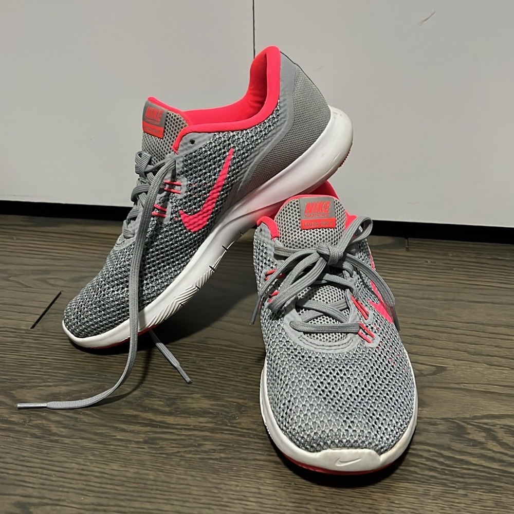 Nike Flex Tennis Shoes - Womens size 7.5